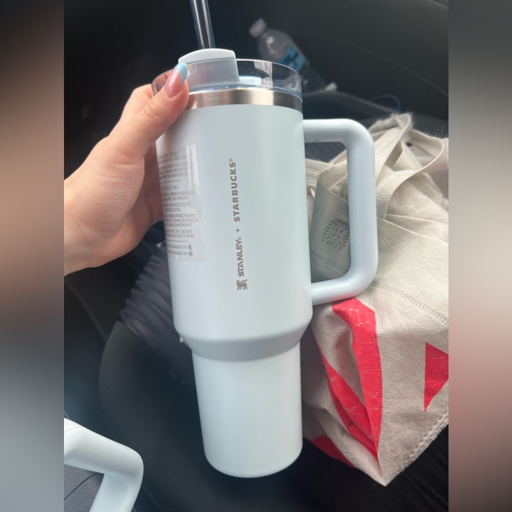 NWT 40 ounce sky blue Stanley Quencher